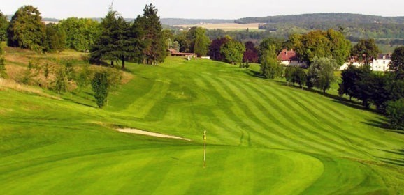 Fourbissez vos clubs, remettez vos crampons, on vous attend sur les parcours !